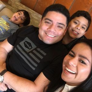 Meet your Posher, Deisy mariela